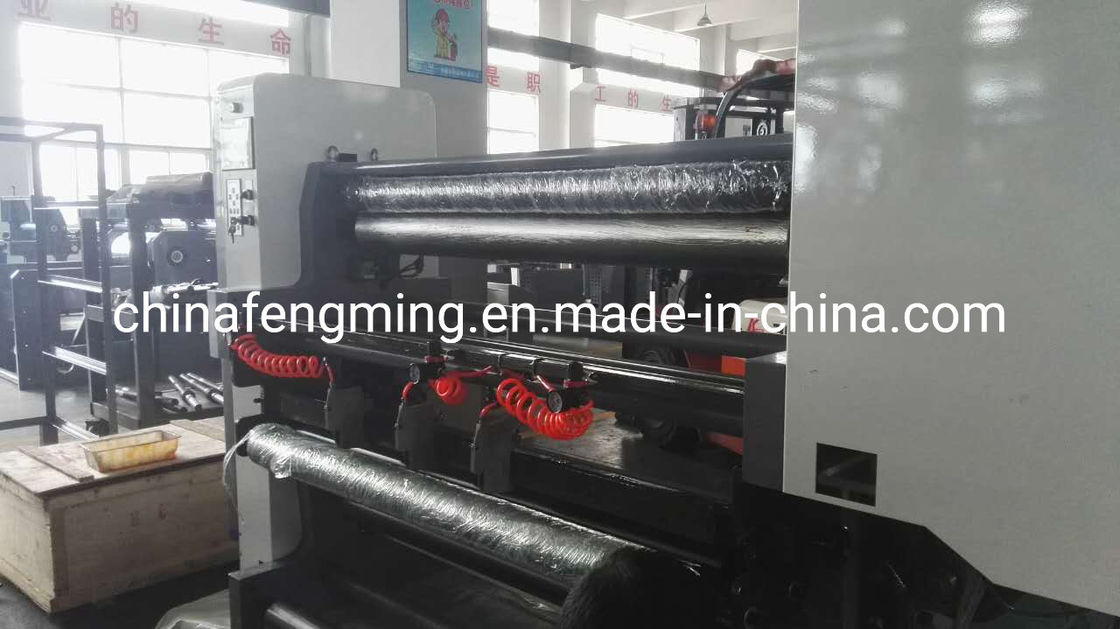 Macchina di taglio per la stampa flessibile con larghezza di stampa massima di 900 mm