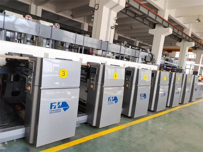 Vendita a caldo 4 colori Maglietta ad alta velocità Flexo Roll To Roll Flexographic Printing Machine Flexographic Printer