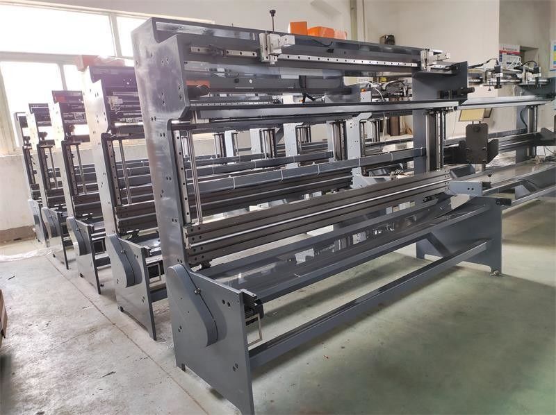 4 Macchine per la stampa flessibile in cartone ondulato a colori