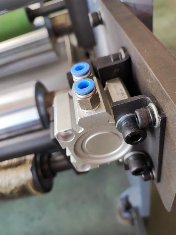 Macchine per rivestimento di carta per hamburger ad alta velocità con rivestimento a cera consistente