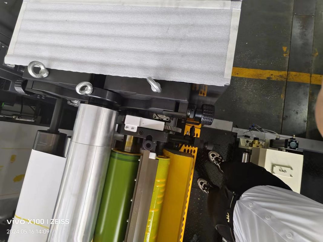 4 colori Alta velocità Flexo Stampa macchina Roll To Roll Flexografica Stampa macchina Flexografica stampante
