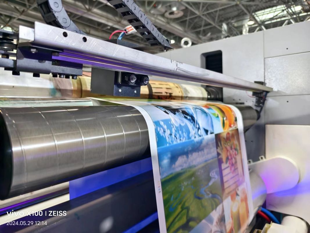 Macchine per la stampa UV Servo Flexo 1350mm Tazze di carta a rotolo Nuova condizione Stampa di carte