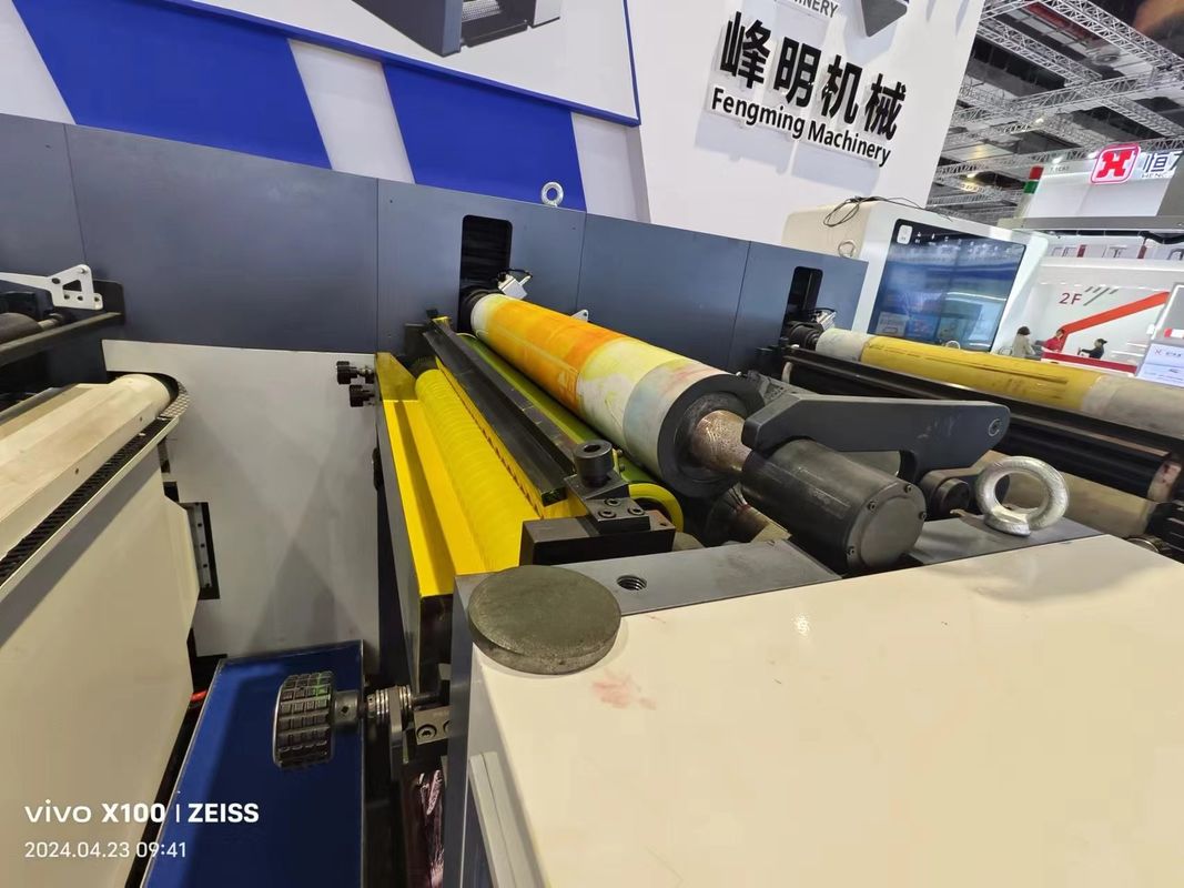 Macchine per la stampa UV Servo Flexo 1350mm Tazze di carta a rotolo Nuova condizione Stampa di carte
