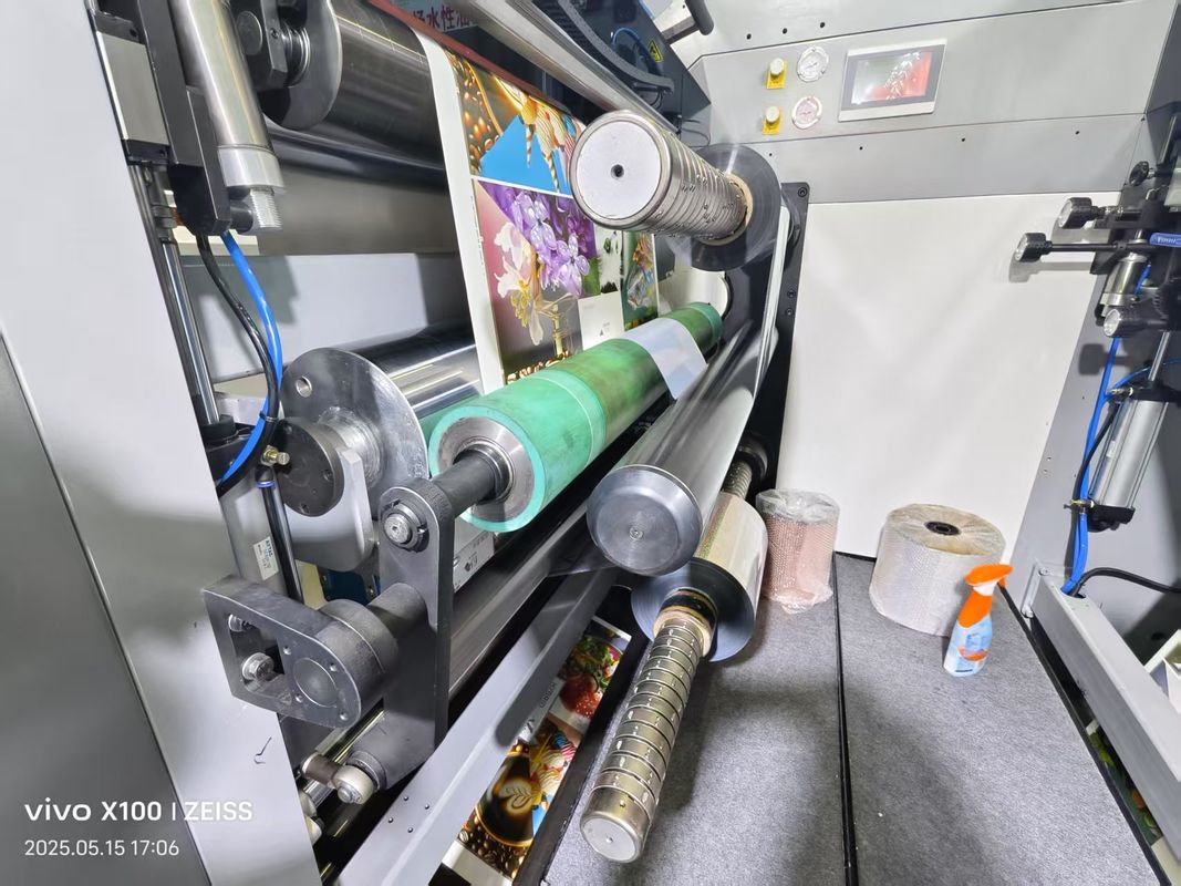 Automatica di alta qualità rotolo a rotolo tipo petalo Full Servo Modello Flexo in linea macchina di stampa